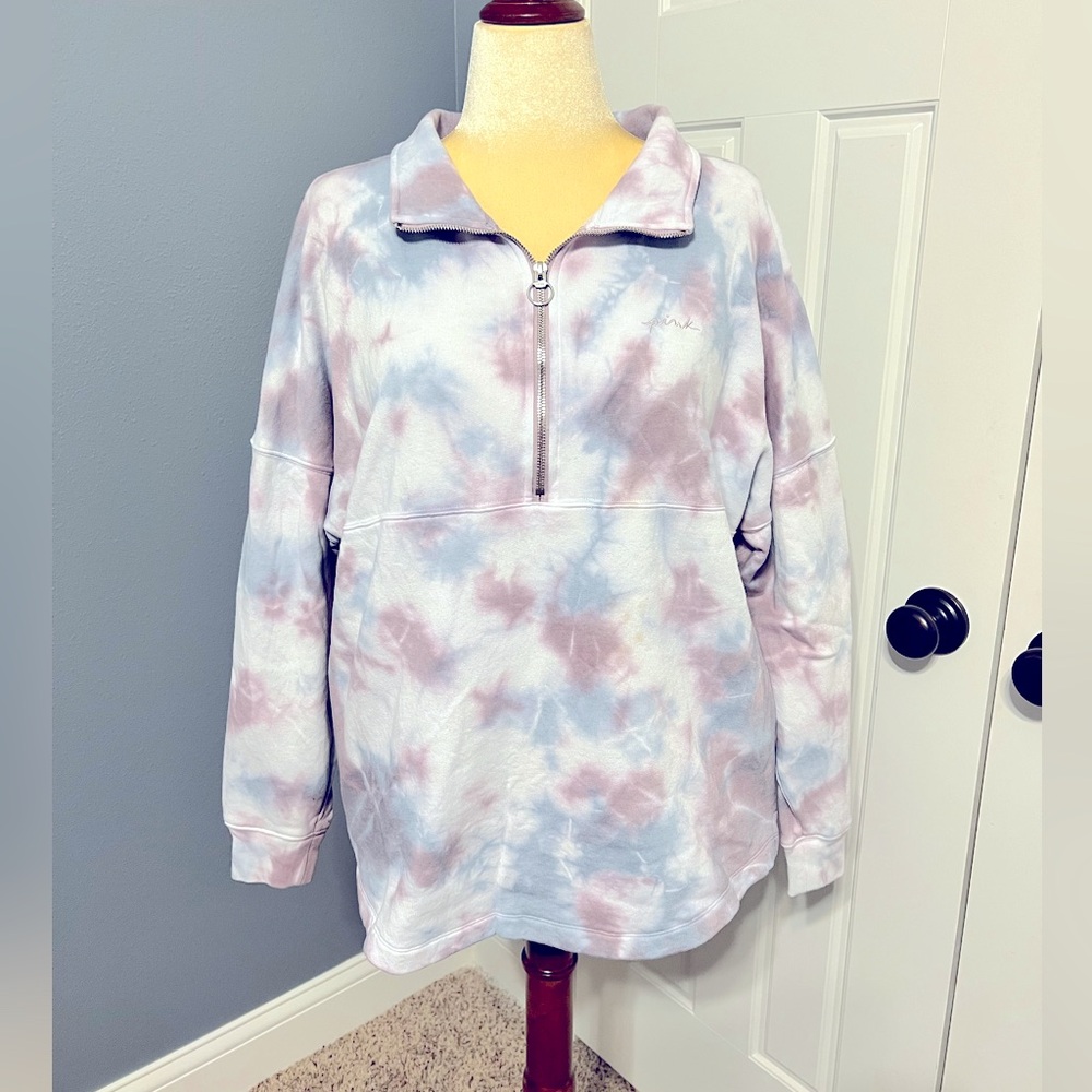 VS Pink Sweatshirt
